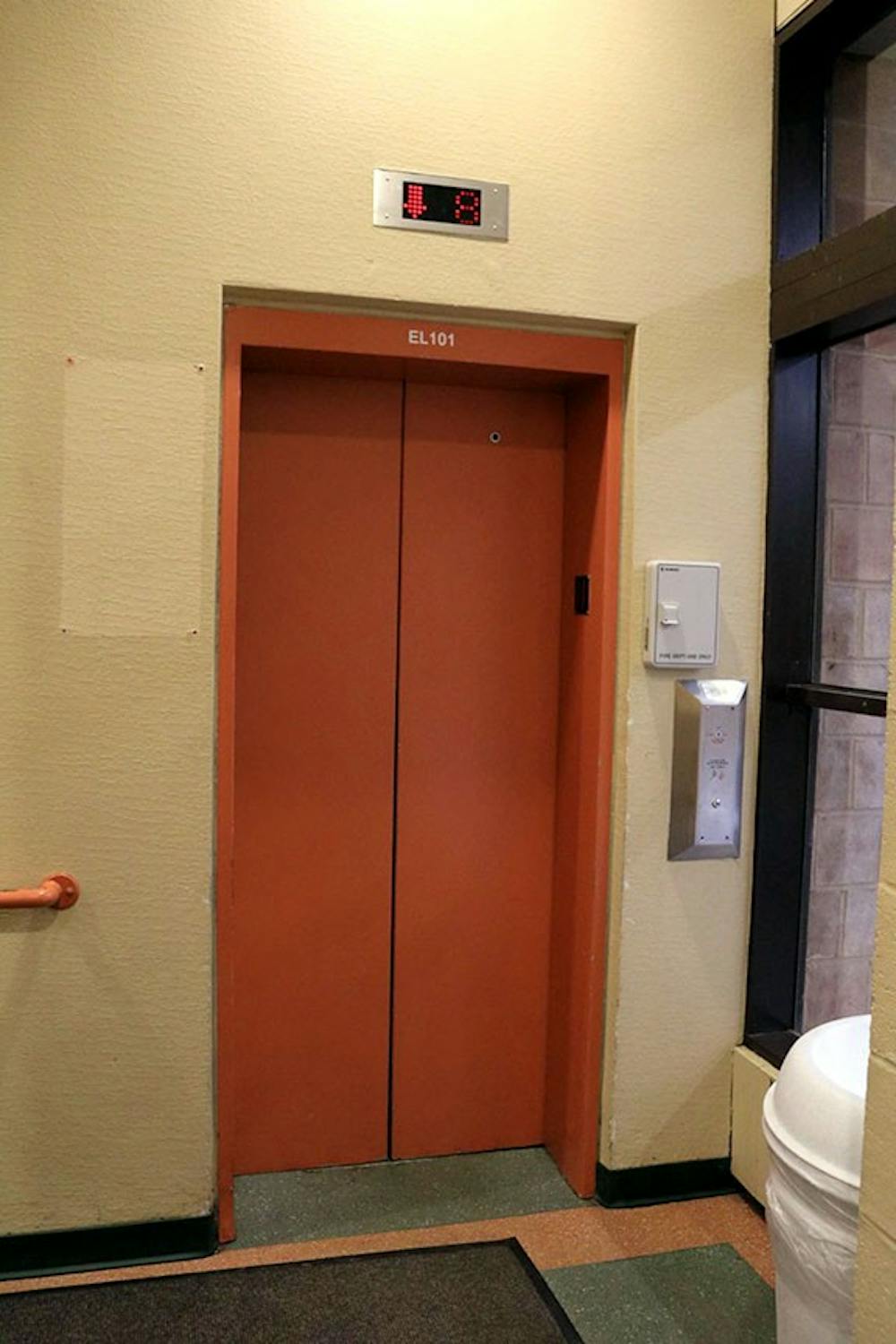 redjacketelevator