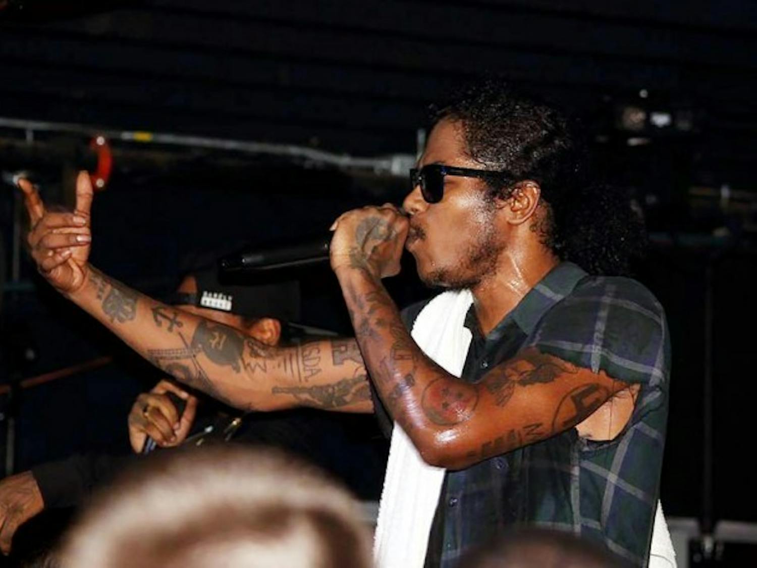 Ab-Soul spits his rhymes in the Waiting Room on Oct. 2, after missing his original Buffalo tour date on Sept. 6 for Fall Fest. Courtesy of Avery Edwards