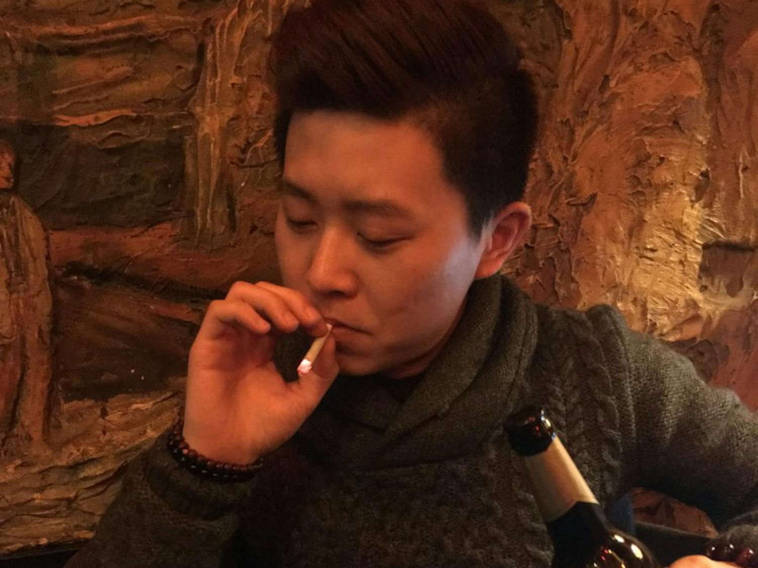 Lin Ye smokes a&nbsp;cigarette&nbsp;in Sofia. He comes to Sofia because it's one of Berlin's&nbsp;bars that still allows smoking.&nbsp;
