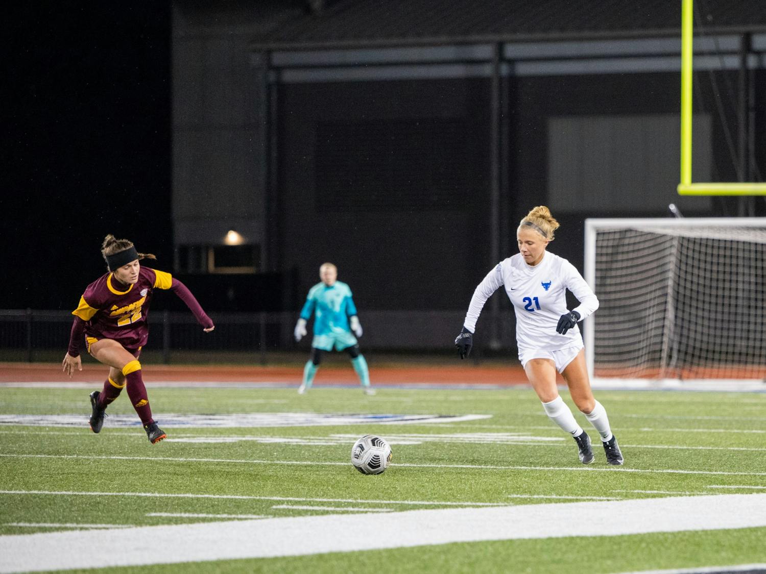 Women’s soccer’s emphasis on mental stability has improved the team’s play this season.

