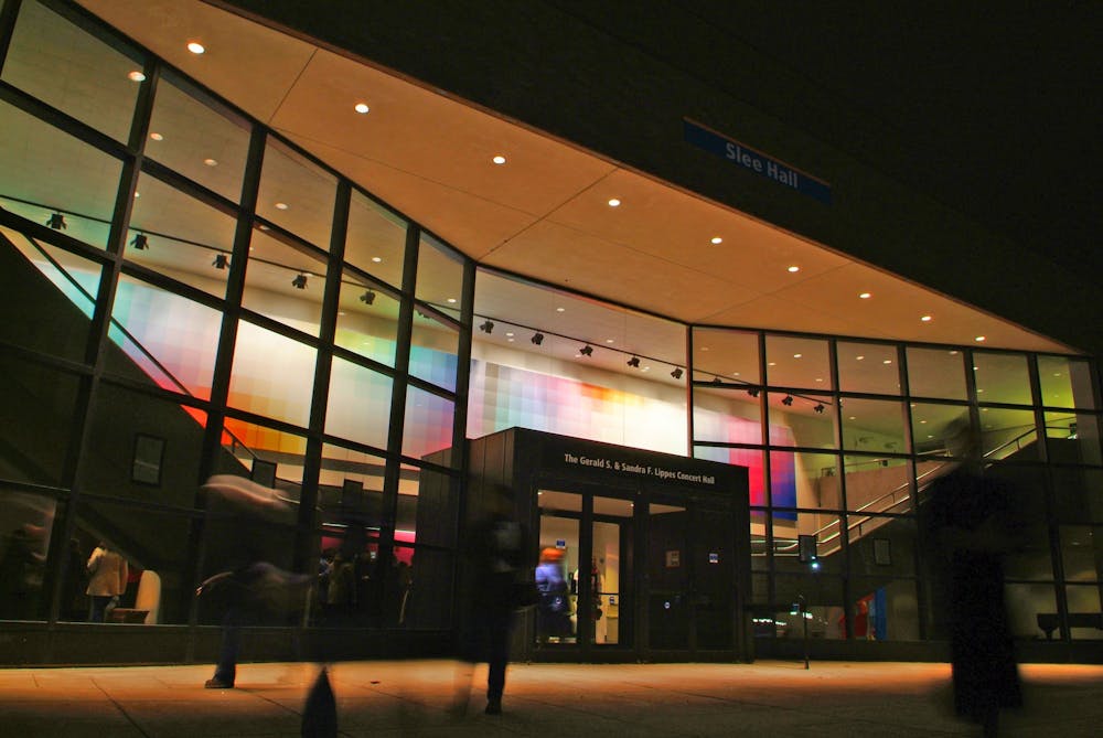 exterior-slee-at-night