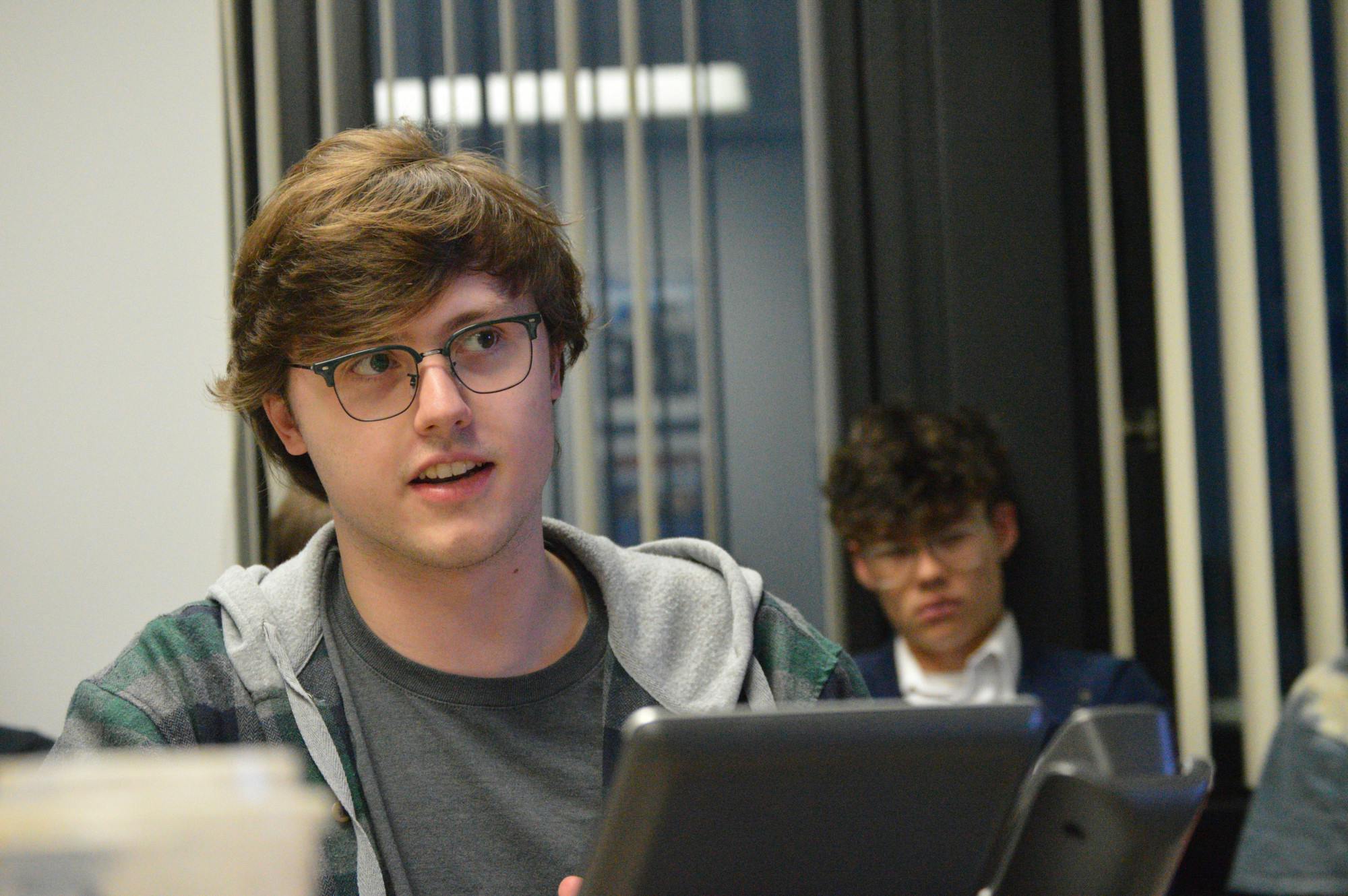 A file photo of SA Senator Grant Peterson at a Senate meeting