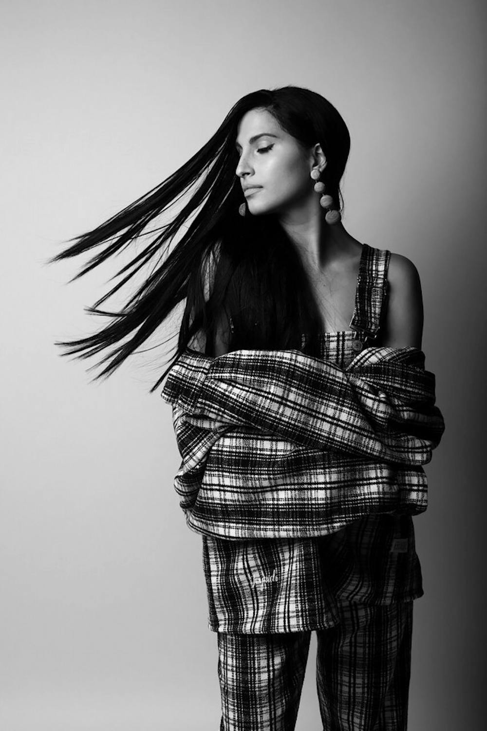 <p>R&B singer Snoh Aalegra opens for Daniel Caesar at Danforth Music Hall in Toronto for five straight nights starting Dec. 16. Aalegra talked to <em>The Spectrum </em>about these shows and the vision behind new album "Feels."</p>