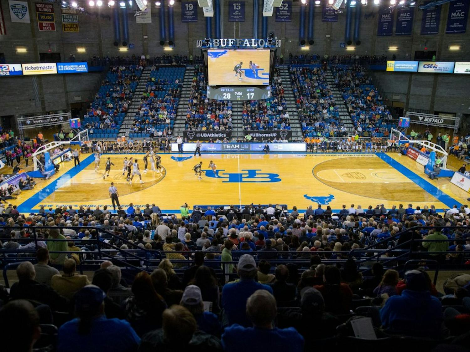UB Men's Basketball team take down Western Michigan in front of large crowd, 92-86, at Alumni Arena on Feb. 2, 2018.
Photographer: Meredith Forrest Kulwicki