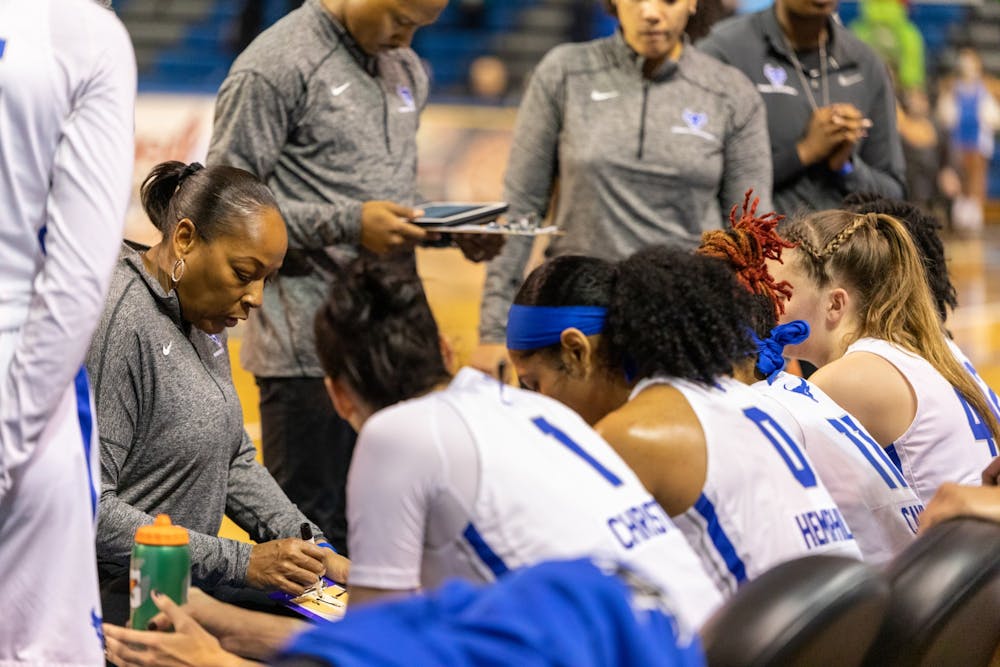 Former UB women’s basketball head coach Felisha Legette-Jack draws up a play during a regular season game.