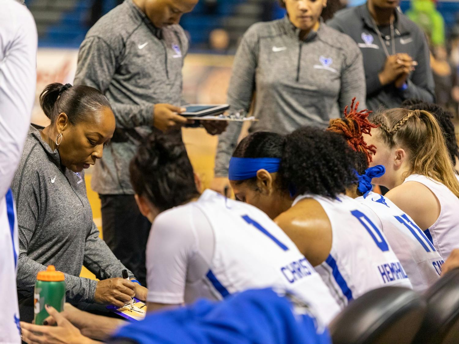 Former UB women’s basketball head coach Felisha Legette-Jack draws up a play during a regular season game.