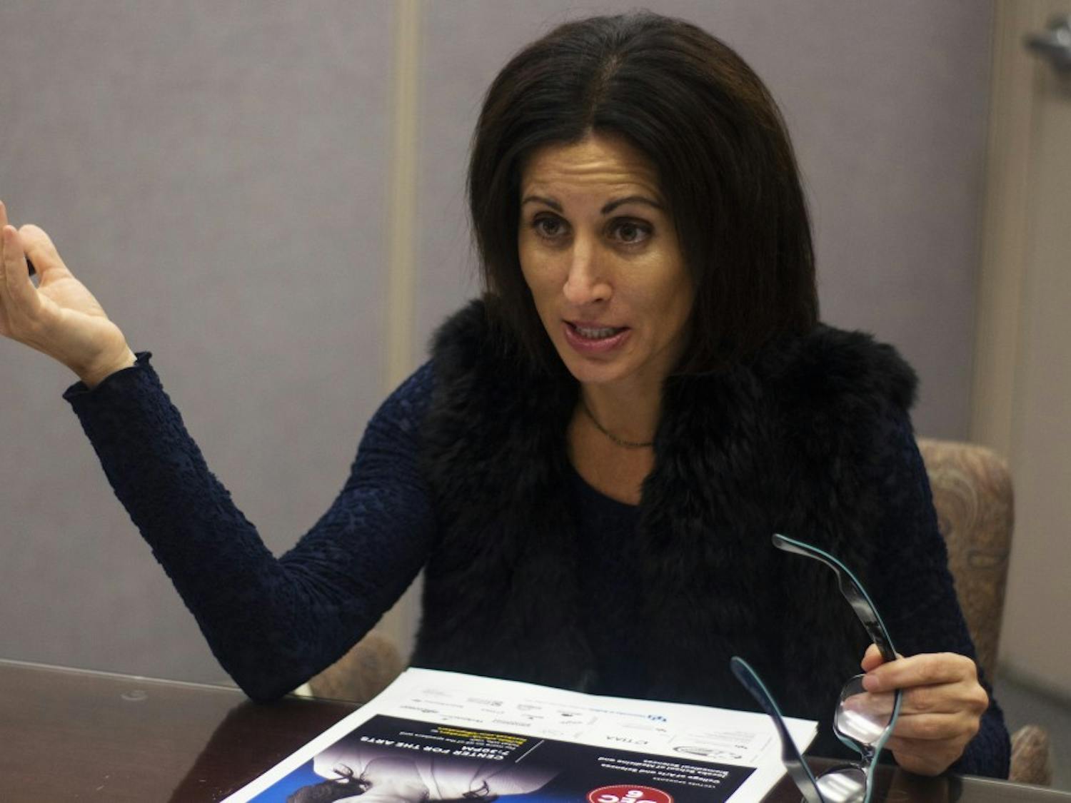 Lisa Genova, a Harvard-educated neuroscientist and author, sat down with The Spectrum before her Distinguished Speaker lecture Thursday night. 