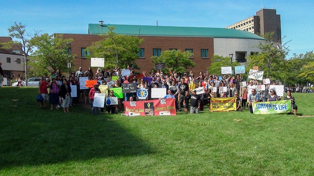 <p>UB students and faculty stood outside of the Student Union holding signs saying “Water is life” and “No pipeline on my Holy Grounds"&nbsp;in solidarity with Standing Rock Sioux.</p>