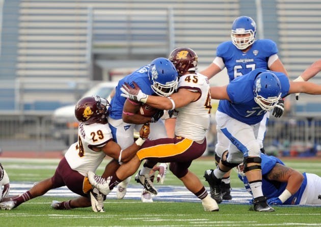 Junior running back Anthone Taylor ran for just 25 yards on 14 carries. Buffalo dropped to 3-5 on the season.
Yusong Shi, The Spectrum