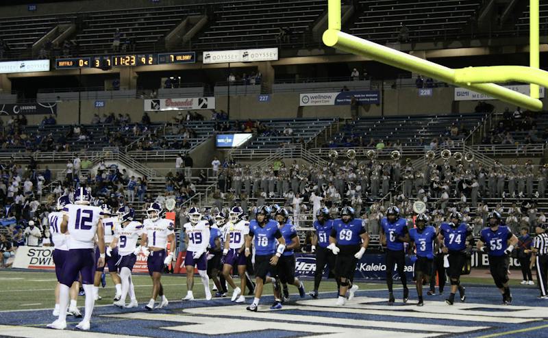 After the lightning, Bulls strike late to beat Albany 21-17