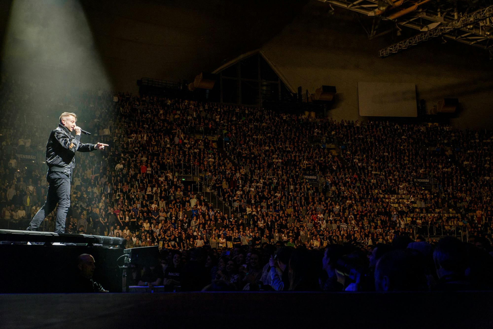 Macklemore plays live with Ryan Lewis on April 7, 2016.