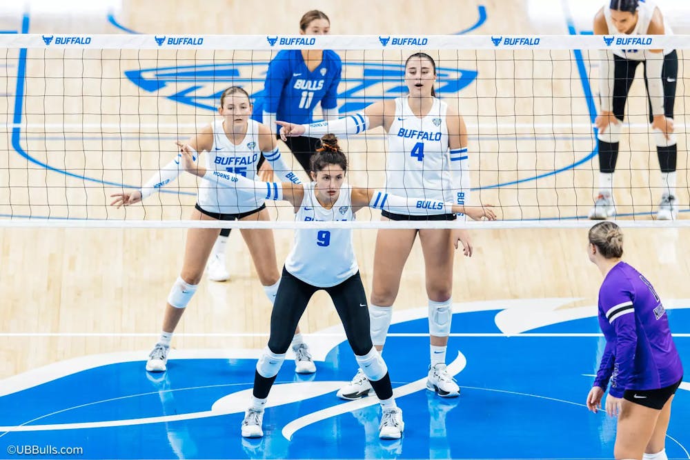 The UB women's volleyball struggled to find a win over the weekend at the Sunshine Tournament.