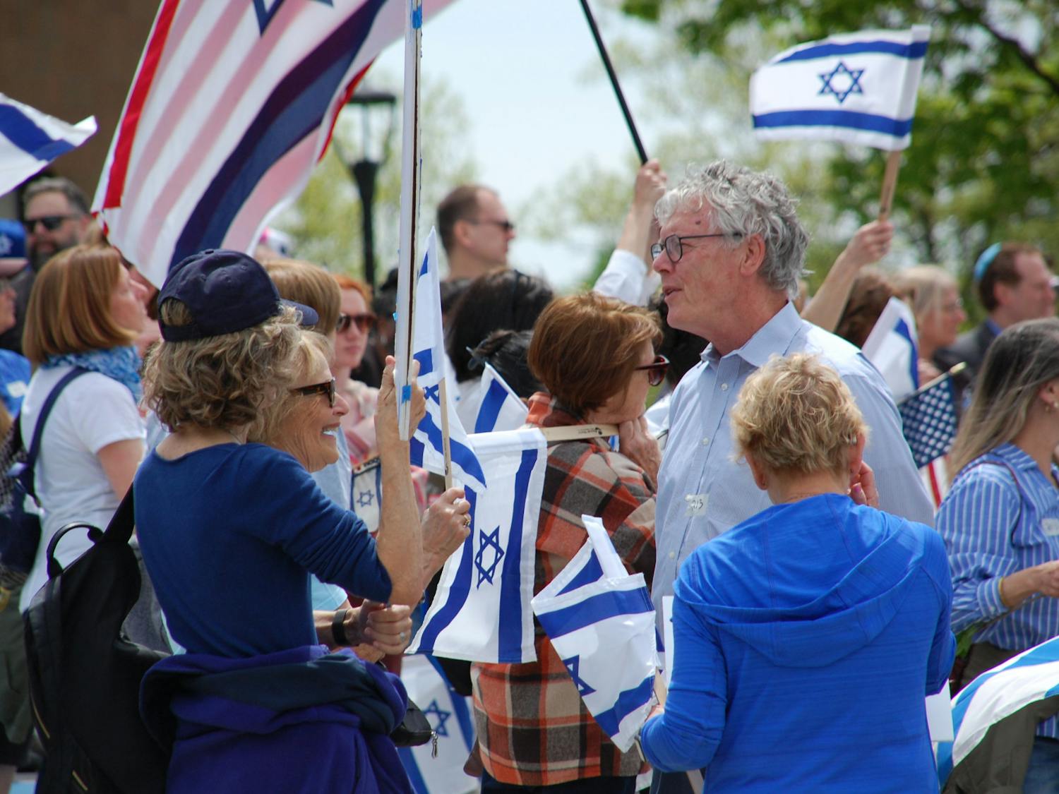 About 75 demonstrators attended Monday's pro-Israel rally organized by the Jewish Student Union (JSU).&nbsp;