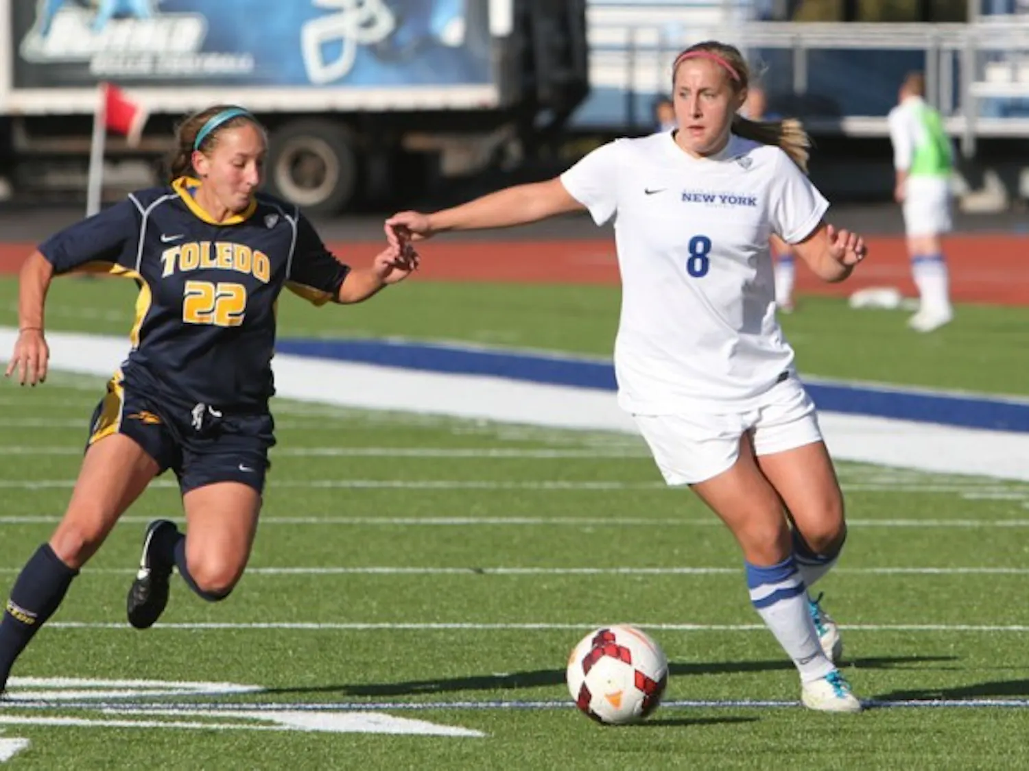 Senior forward Katie Roberts scored the game-winning goal in Buffalo’s 2-0 MAC quarterfinal victory over Toledo Sunday. Roberts now has 11 goals on the season. Chad Cooper, The Spectrum