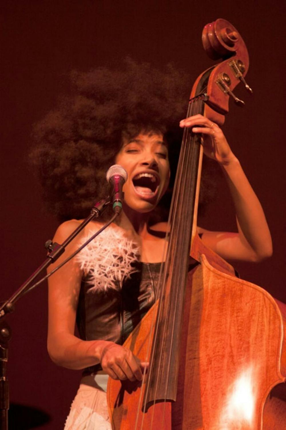In the Center for the Arts on Thursday, Esperanza Spalding wowed the audience,
pulling them into a trance and turning them into her makeshift choir during her
ethereal performance.&nbsp;Jeff Scott, The Spectrum