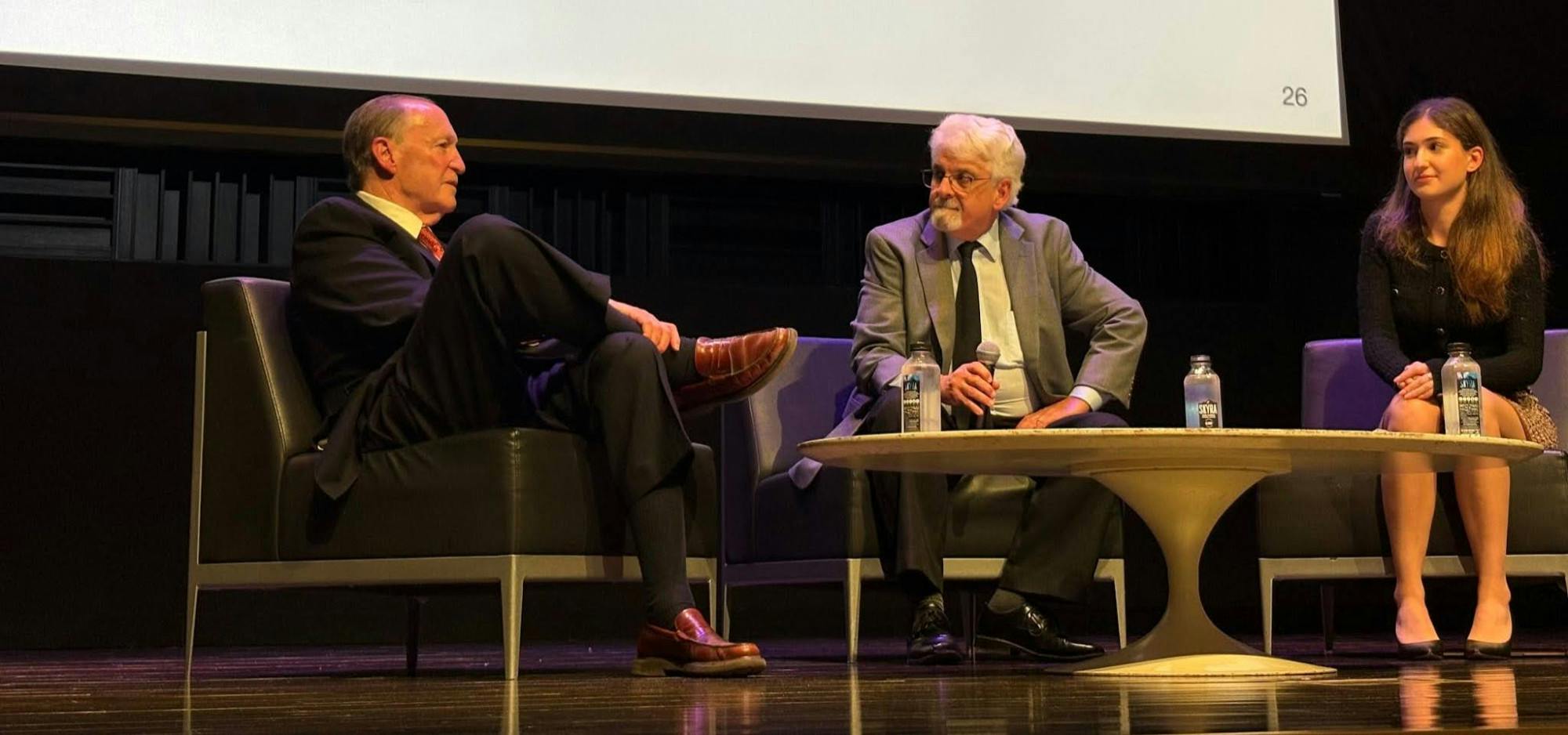 Journalist and author Steven Brill, “an expert in fact versus fiction,” discussed the pros and cons of internet news, along with a pitch for a company he’s co-CEO of, in his talk hosted by The Investigative Post on Thursday, Oct. 23. 