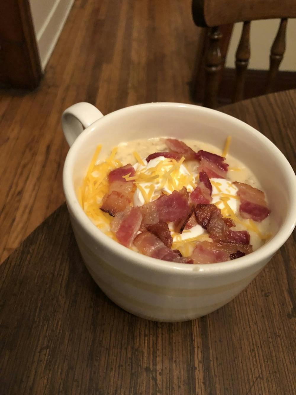 <p>Loaded baked potato soup.</p>