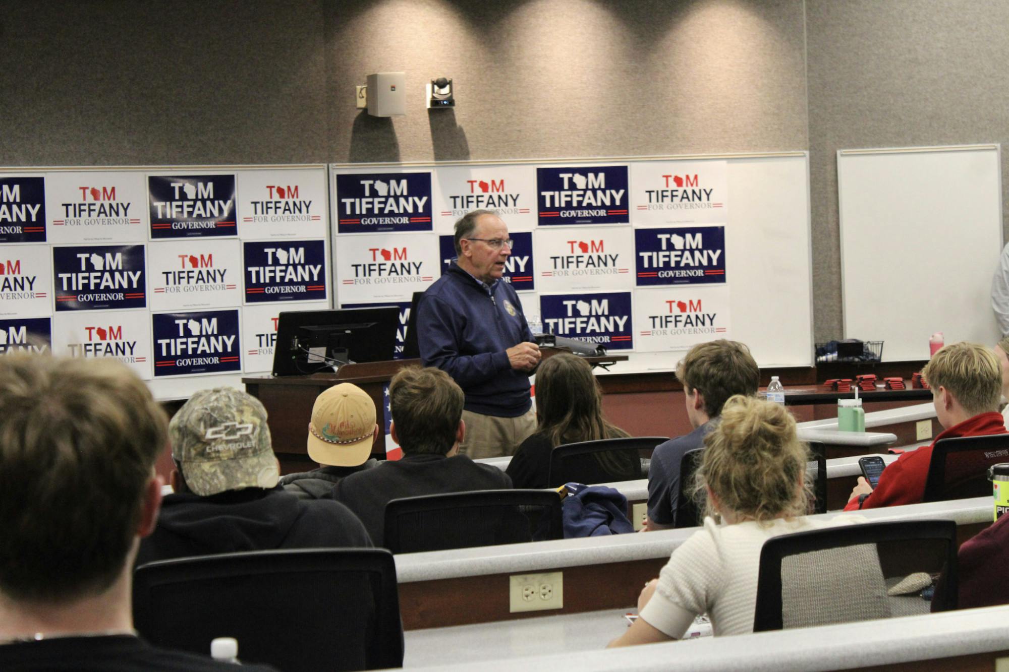 26_10_07-Sidmore-Tom Tiffany Campaign Event (1).jpg