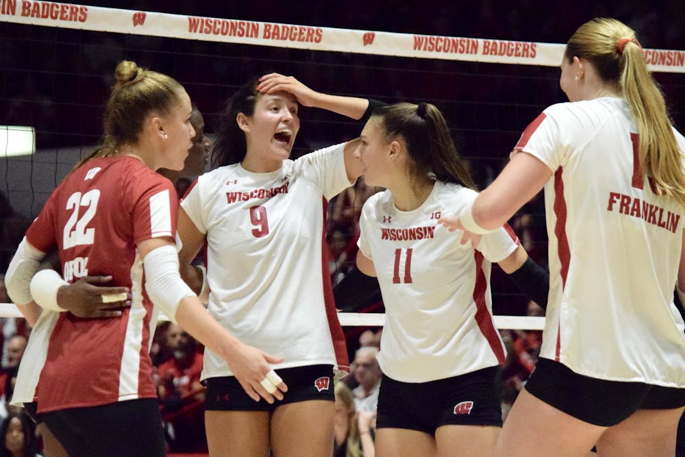 Wisconsin Volleyball vs Rutgers