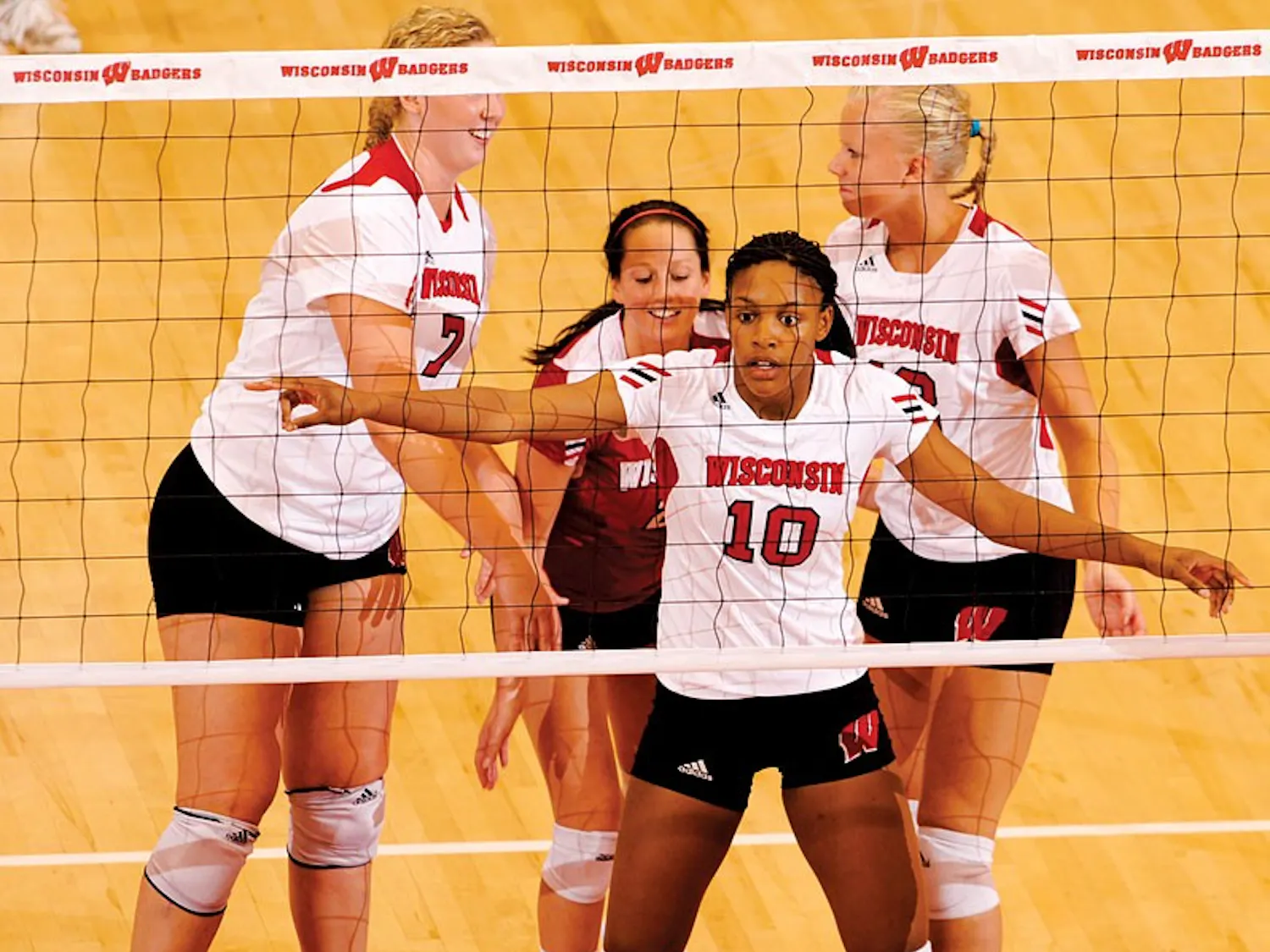 Wisconsin enters Big Ten schedule full of confidence