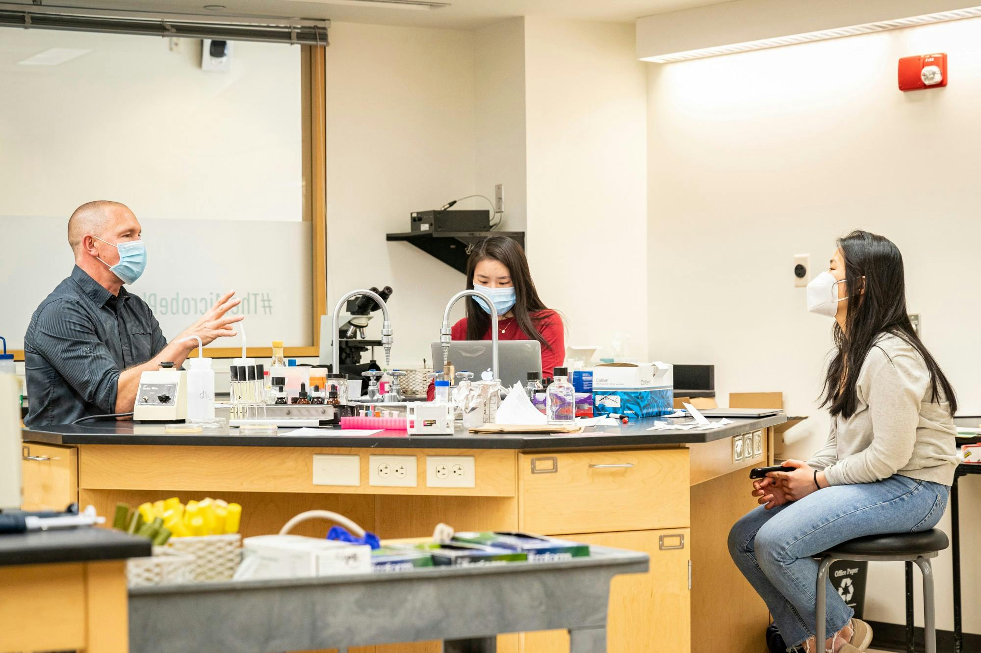 Microbiology_Roll21_8589