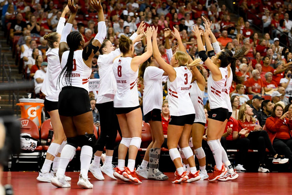 Wisconsin Volleyball vs Marquette89.jpg