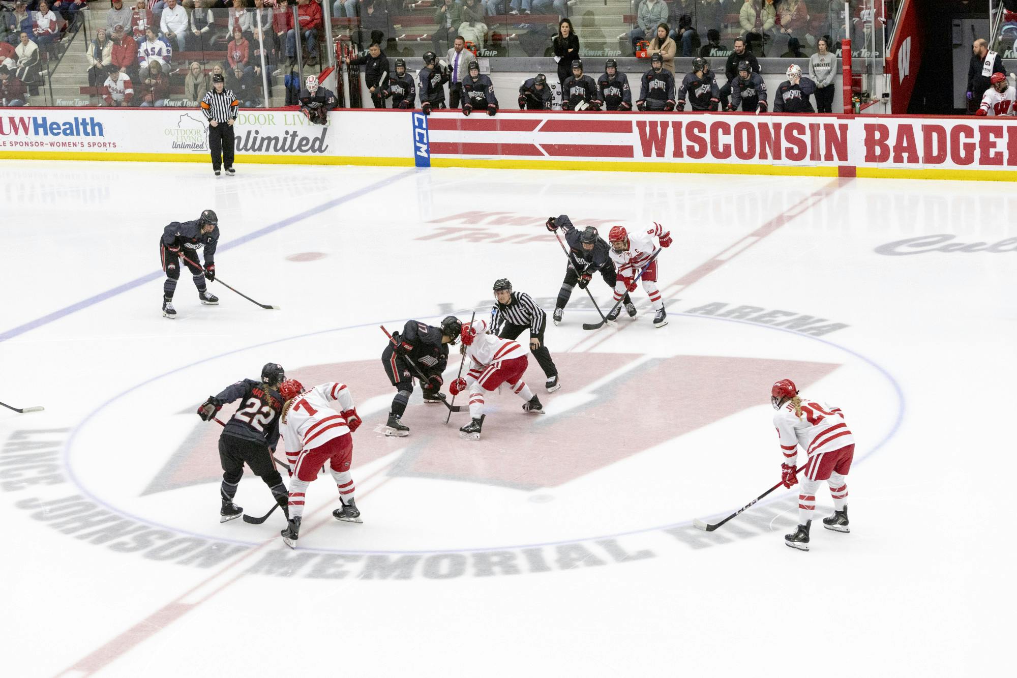 26-2-7_Mintz_WiscVOSUWHKY-07.jpg
