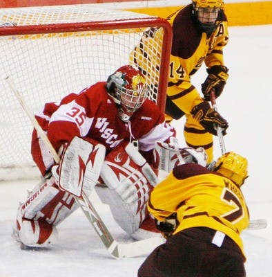 UW ready to battle for top spot