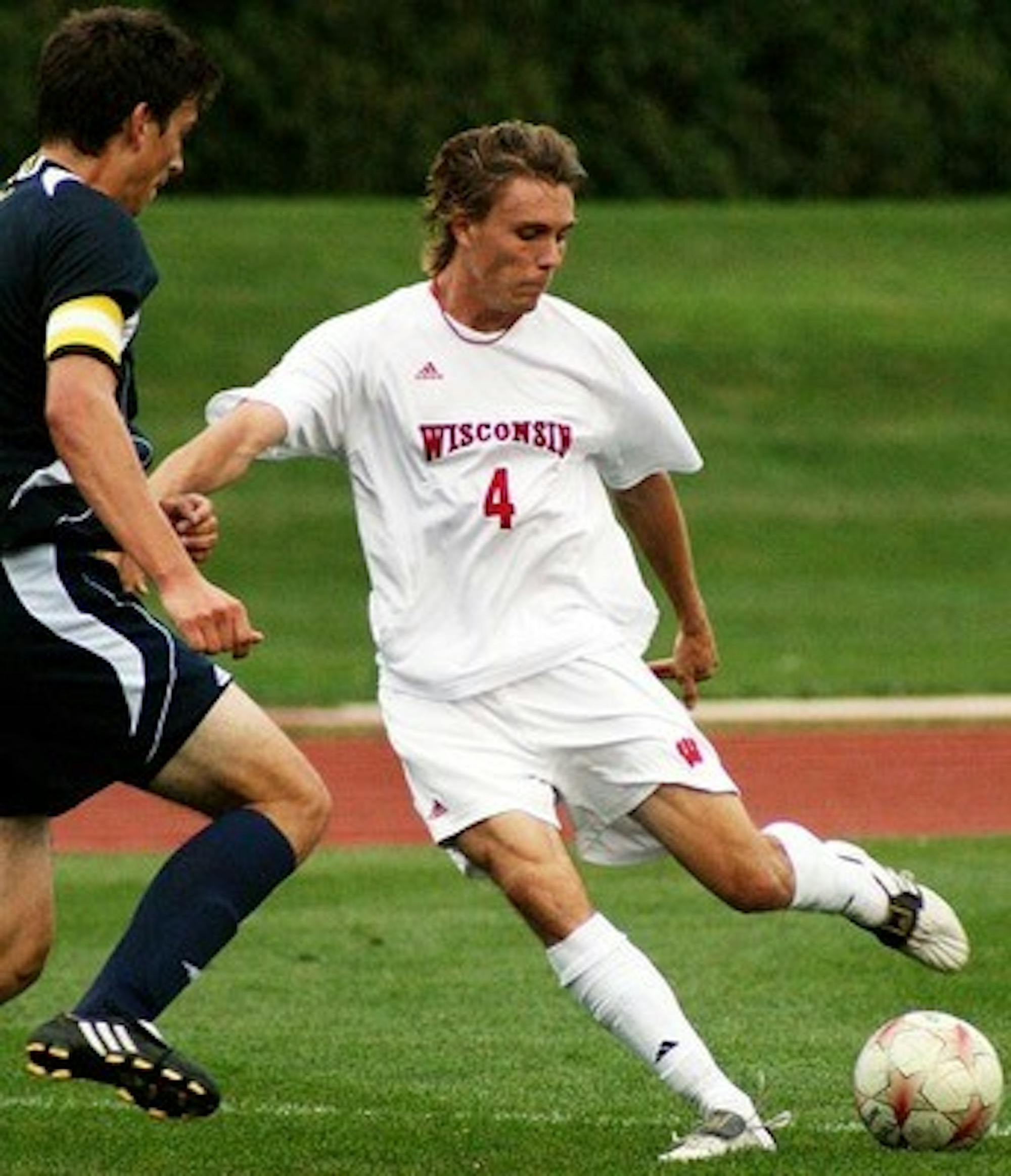Lorenz finds the net to pull Badgers past the Huskies