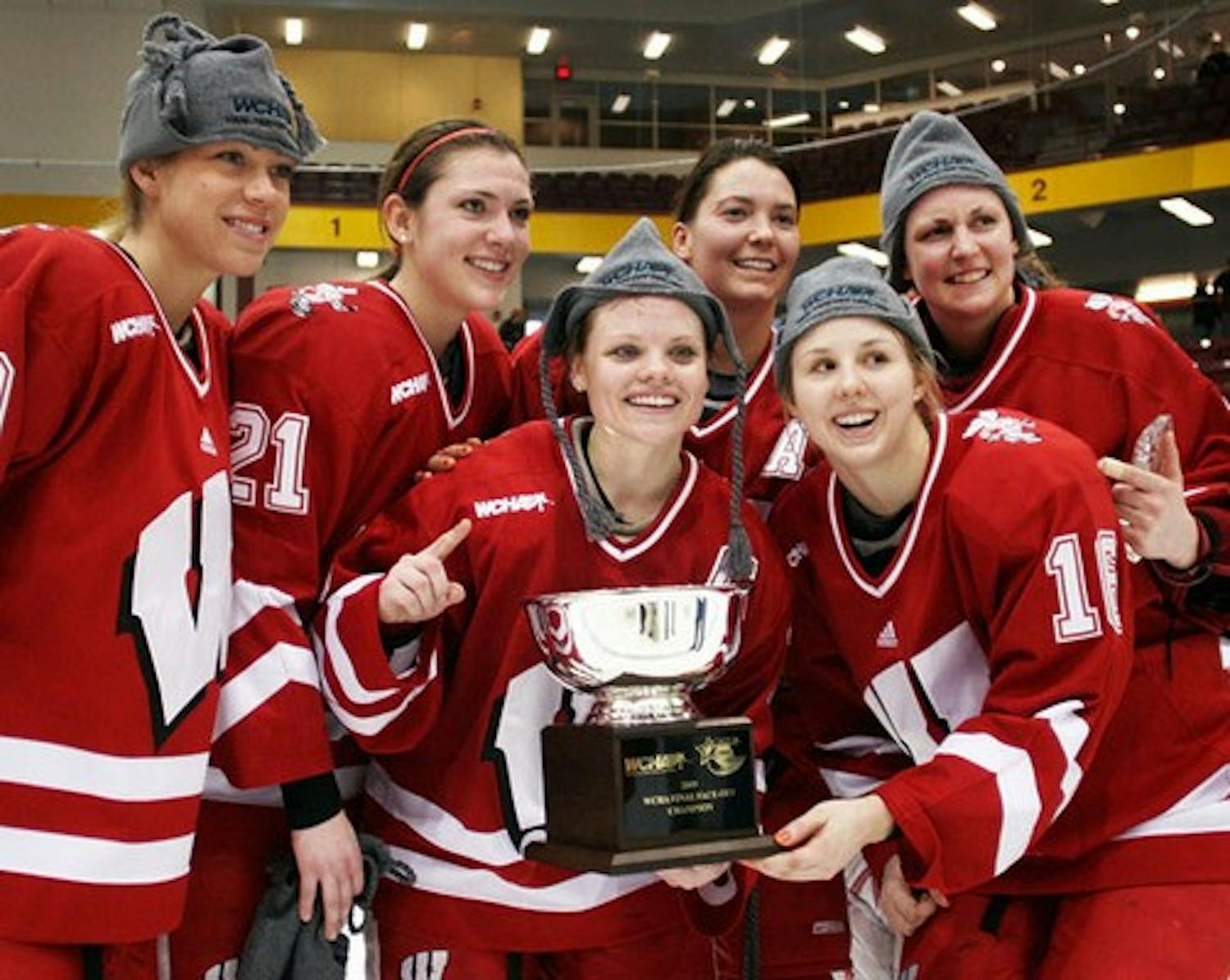 Wisconsin earns third WCHA championship title over weekend