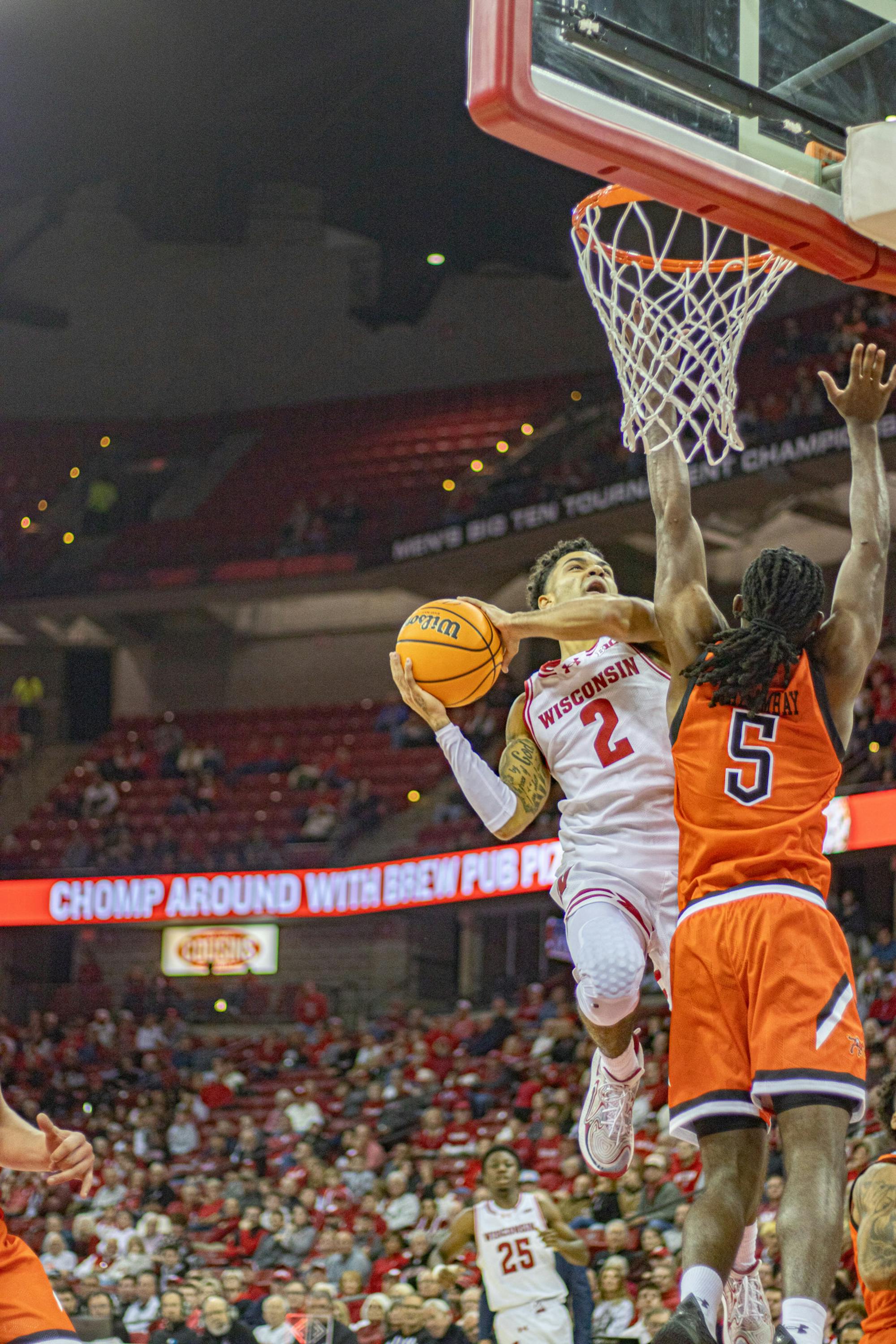 25-11-3 Dye_Mens_Basketball_B-19.jpg