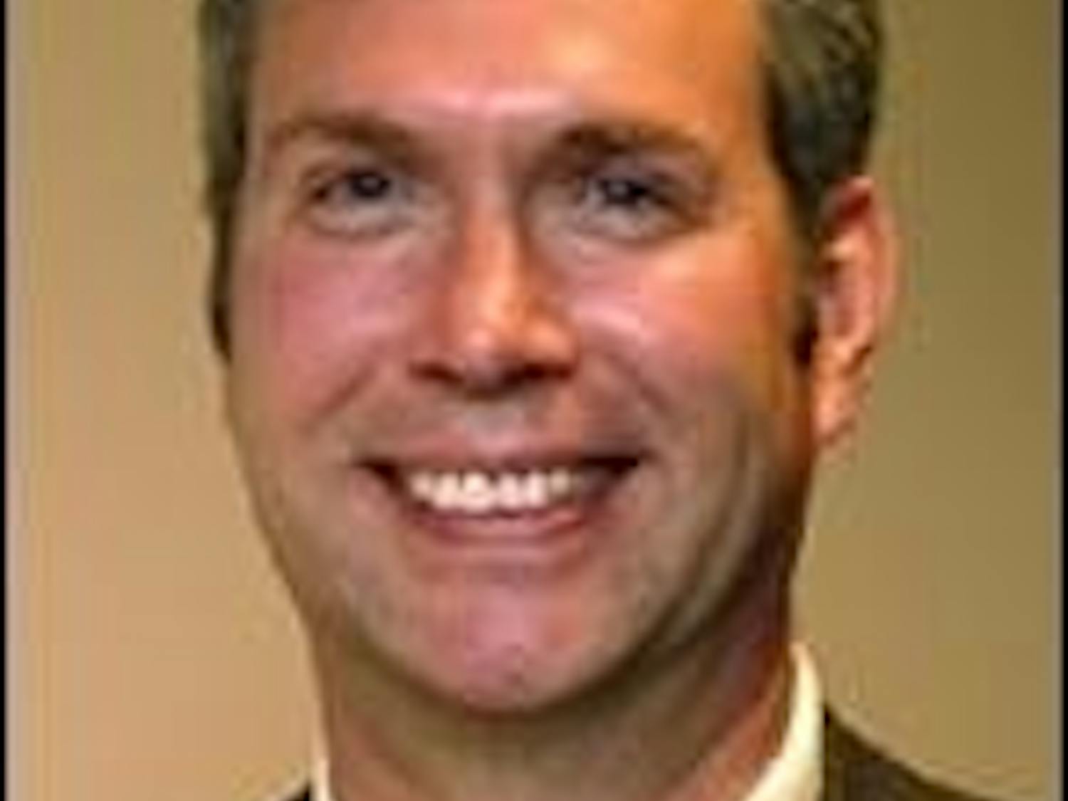 UW business professor dies after long battle with cancer