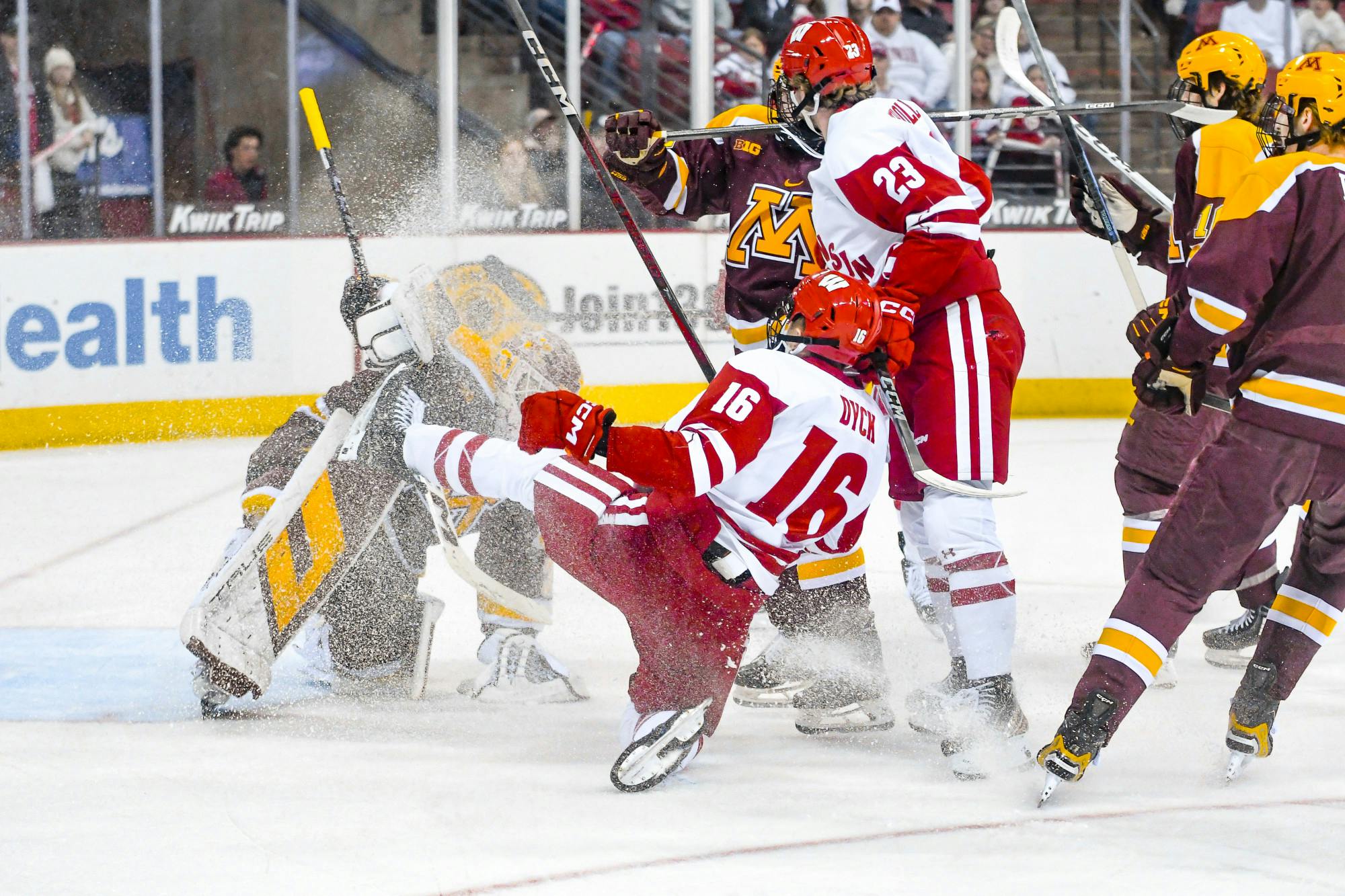 Wisconsin Men's Hockey vs Minnesota637.jpg