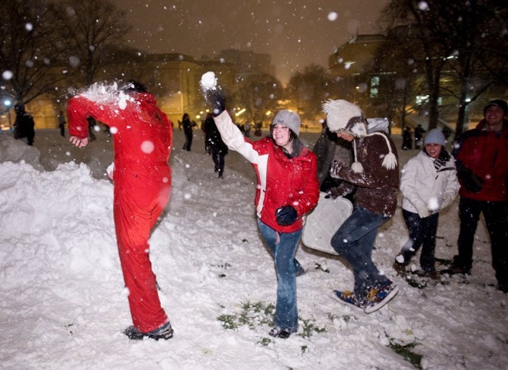 City prepared for snow, UW cancels classes