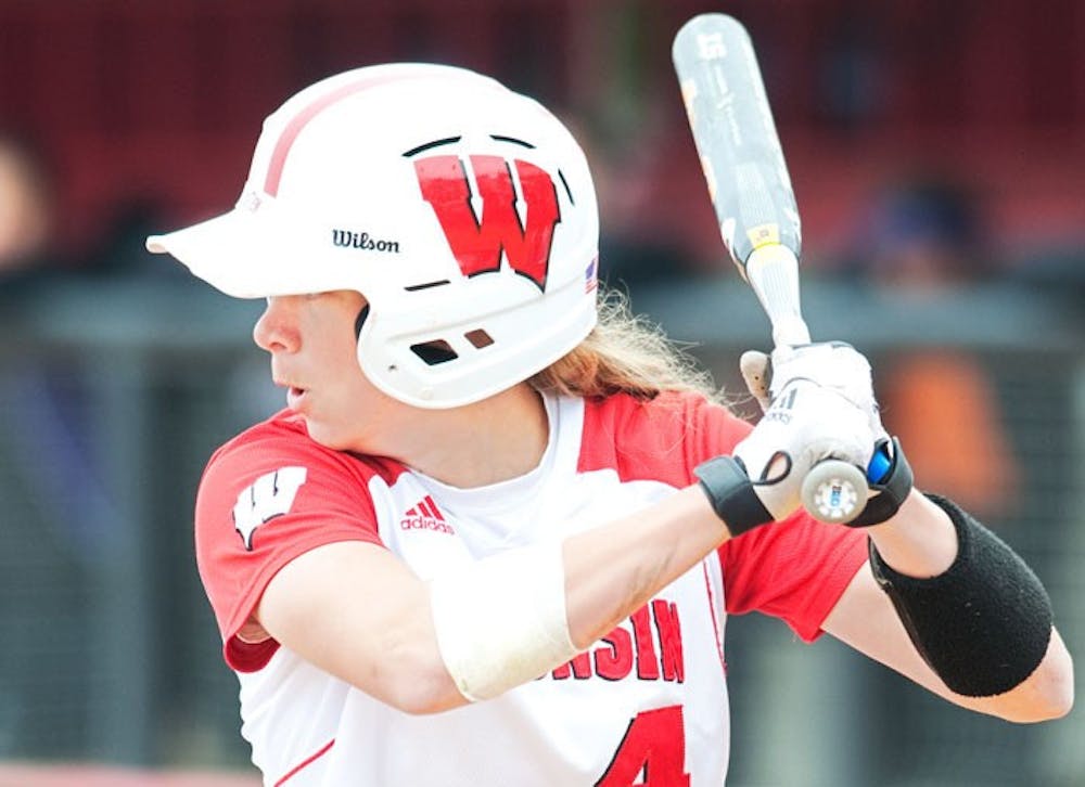 Strong pitching leads Badgers in sweep