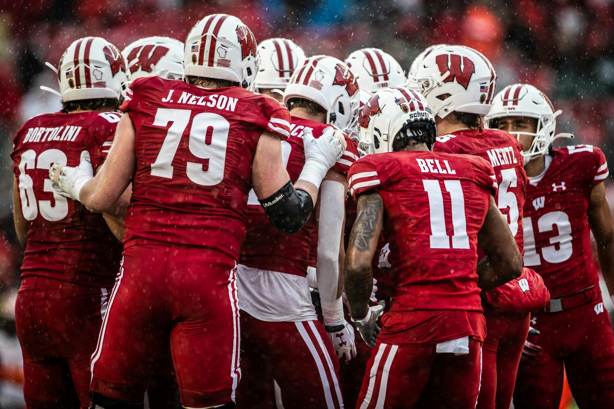 Badgers Fall To Iowa, Throw Away A Chance At Division Title - The Daily ...