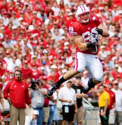 Tight ends play vital role for UW