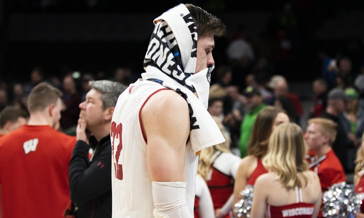 Wisconsin falls to Oregon in first-round NCAA Tournament upset