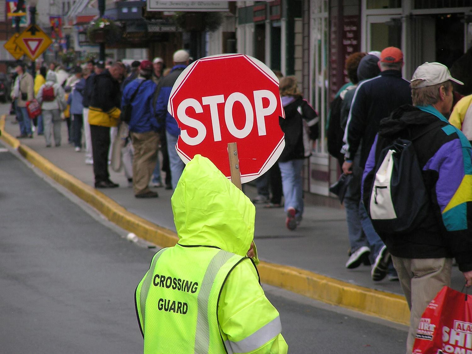 Street_Crossing_Guard_17.jpg