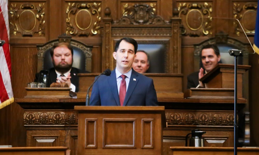 Walker expressed support Wednesday for a bill that would require candidates to lose by one percentage point to in order to request a recount.