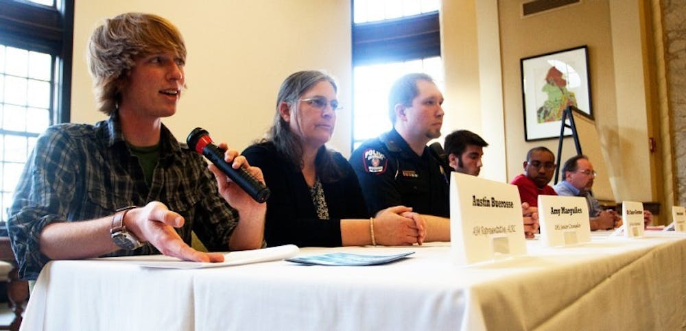 Panel analyzes options to curb drinking on campus