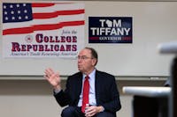 26-2-17_Tom Tiffany_Schneider.jpg