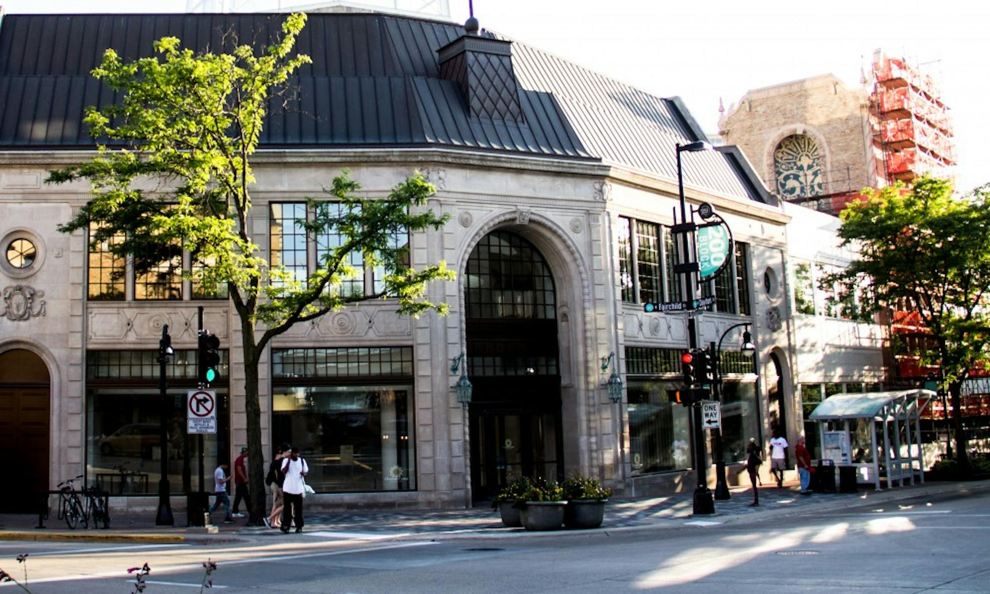 The Overture Center on State Street hosts an annual favorite Welcome Week event.