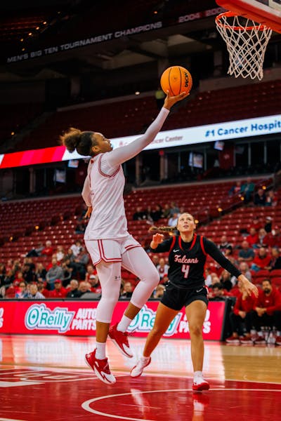 Wisconsin women’s basketball overpowers UW-Milwaukee in 75-46 win