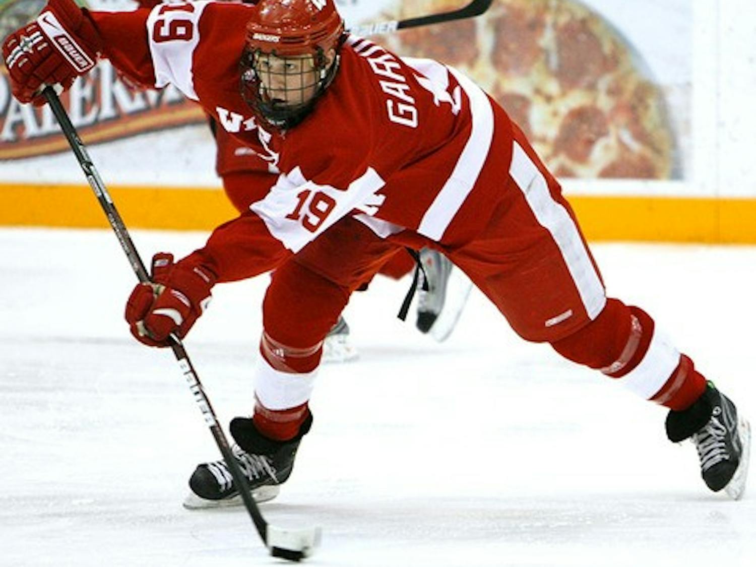 Wisconsin takes down Minnesota, twice