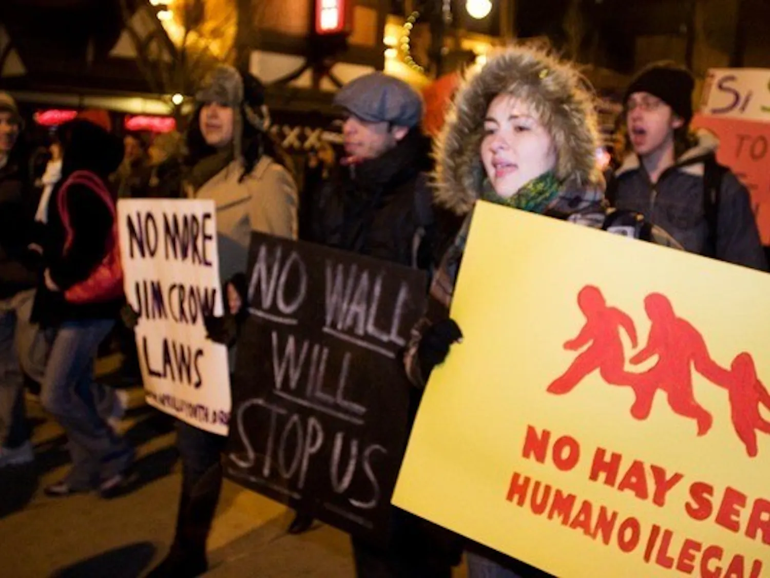 Student organizations march in support of immigrant rights