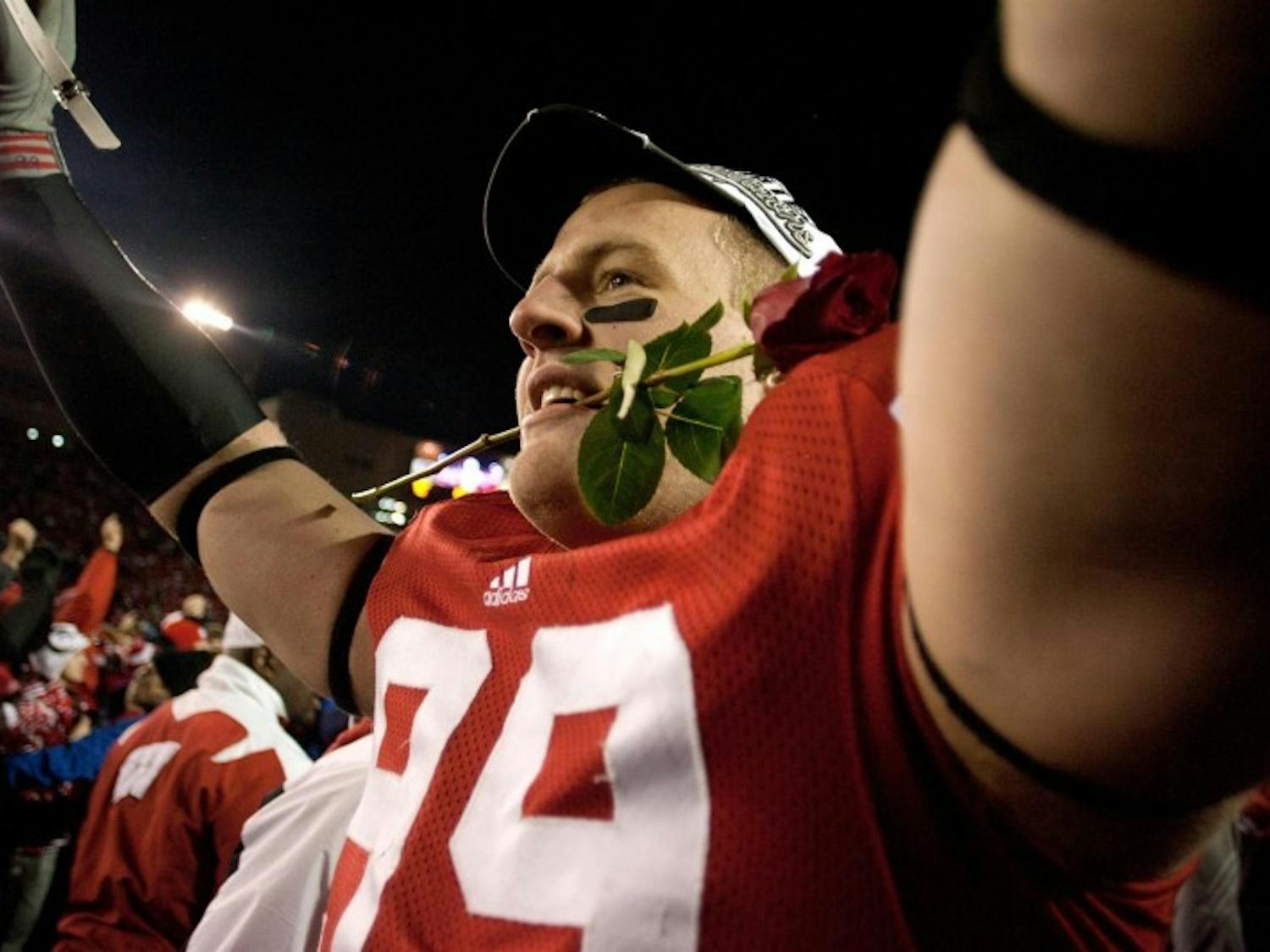 Watt to leave Badgers, enter NFL draft