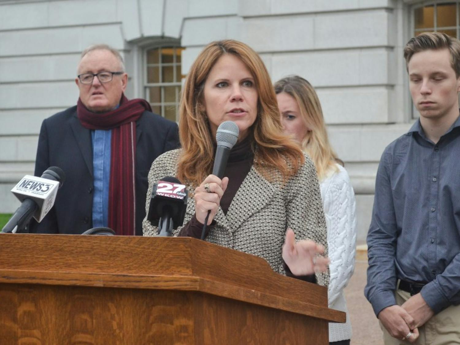 After an announcement Monday that the Trump administration plans to roll back environmental standards, Wisconsin politicians are pushing back and demanding tougher regulations.