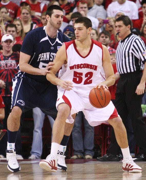 Badgers survive scare at the hands of Penn State