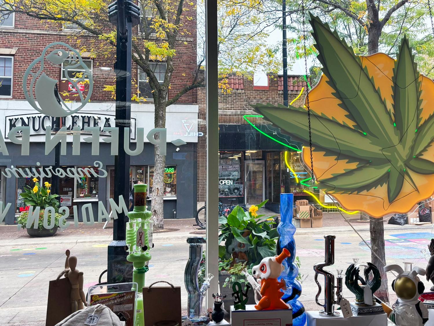 25-10-22_Schneider_Hemp Change.jpg